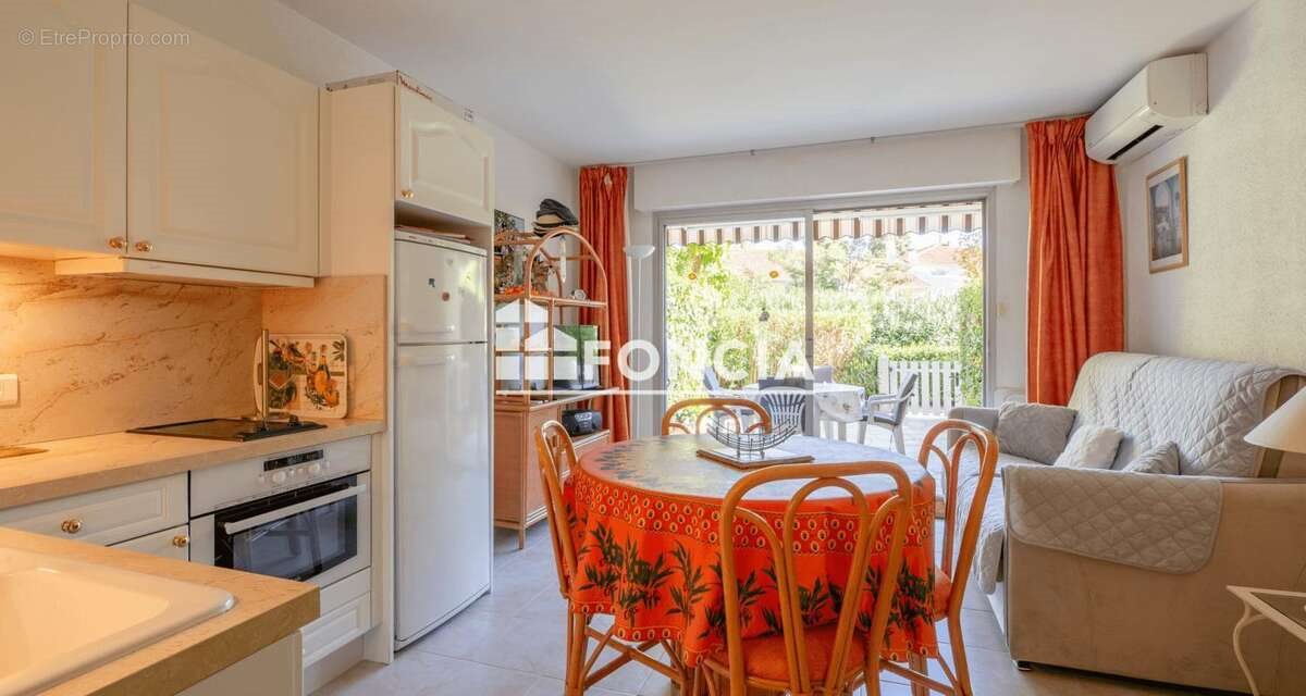 Appartement à vendre, 29m², Cavalaire-sur-Mer