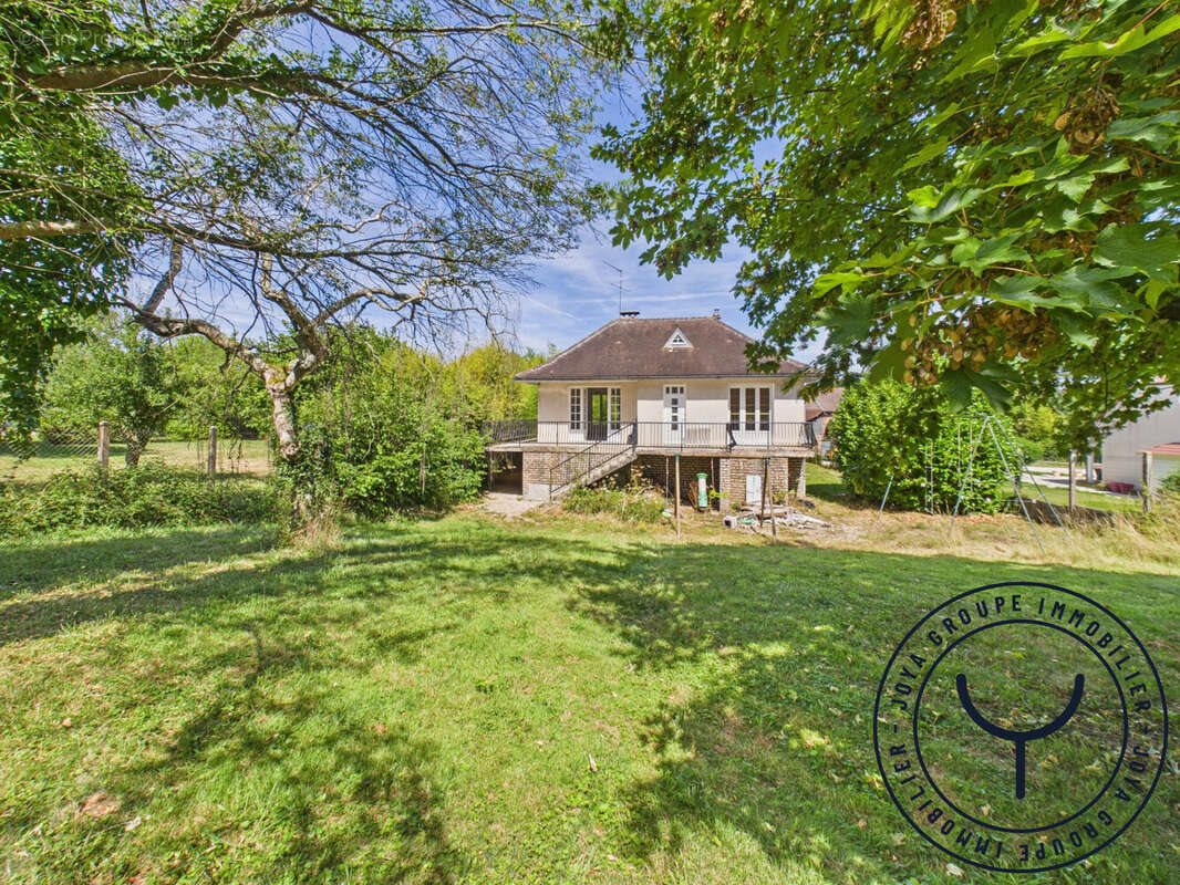 Maison à vendre, 71m², Mesnil-Saint-Père