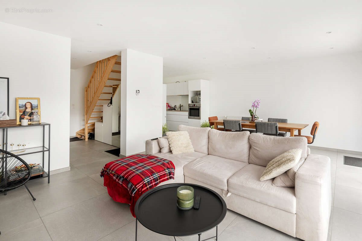 Maison à vendre, 101m², Cerny