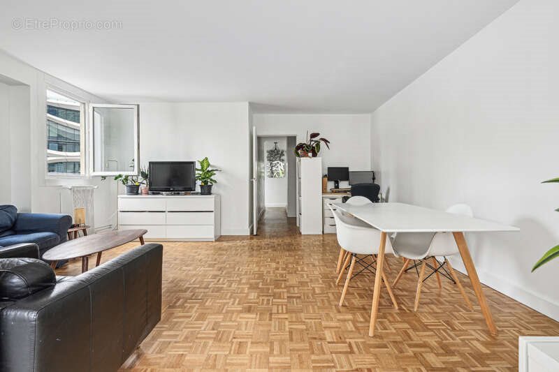 Appartement à vendre, 86m², Courbevoie