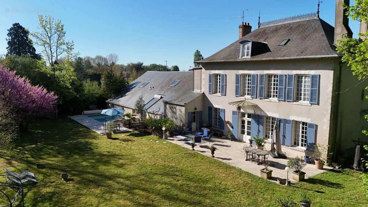 Maison à vendre, 423m², Orléans
