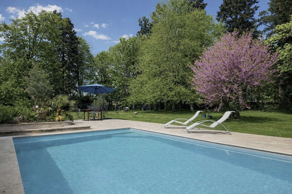 Maison à vendre, 423m², Orléans