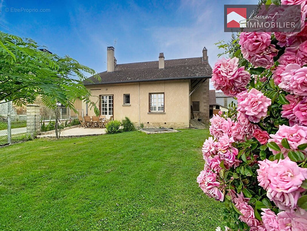 Maison à vendre, 175m², Cuisery