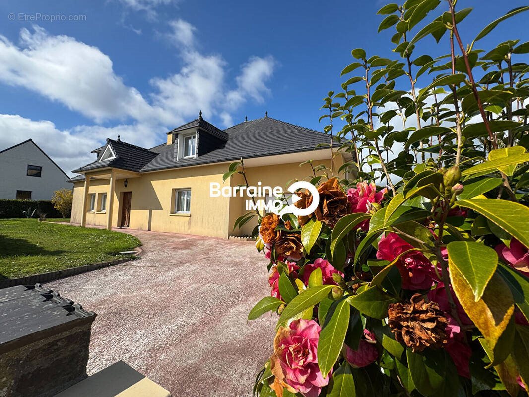 Maison à vendre, 242m², Plougastel-Daoulas