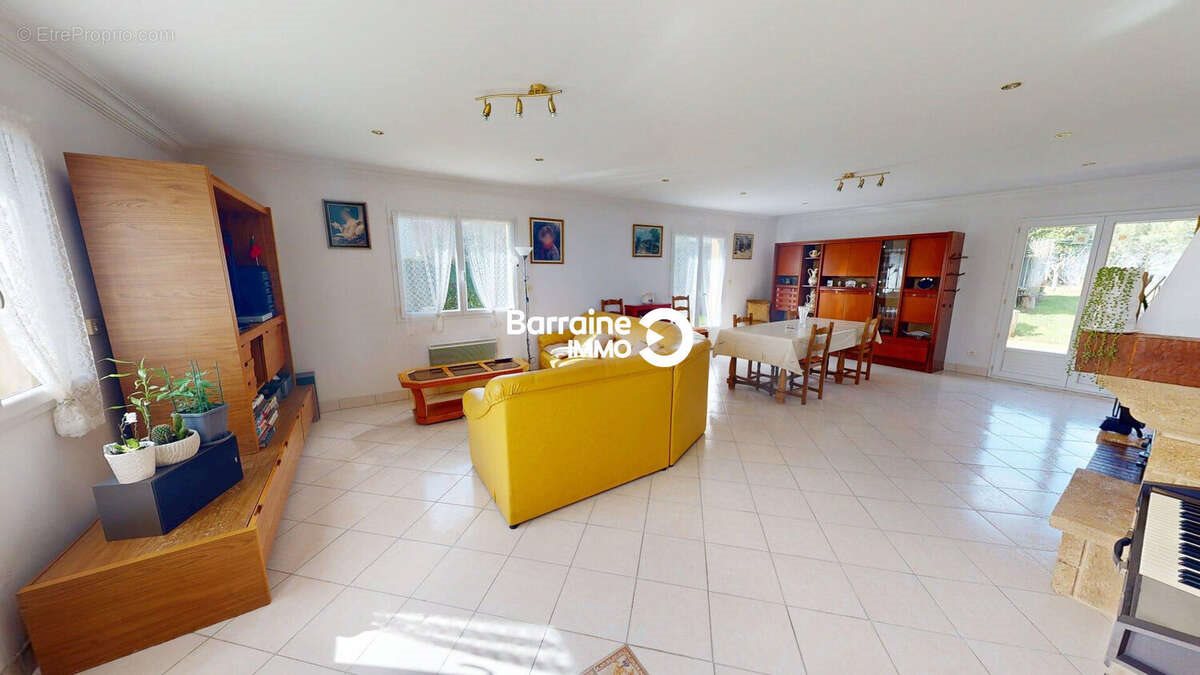 Maison à vendre, 242m², Plougastel-Daoulas