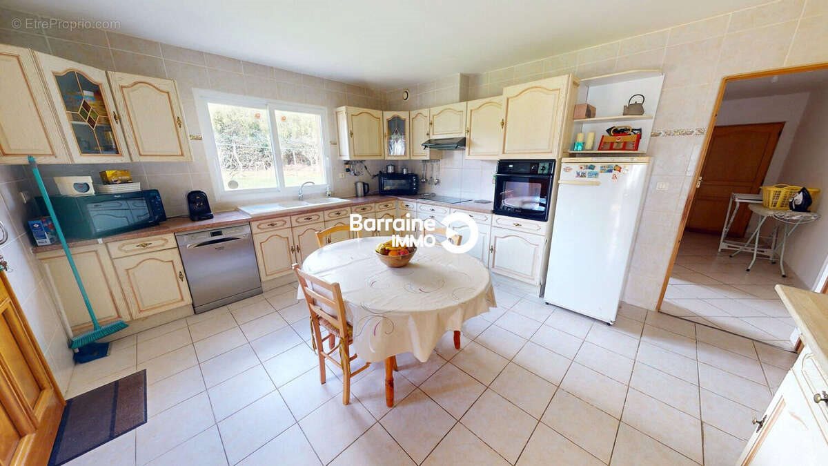 Maison à vendre, 242m², Plougastel-Daoulas