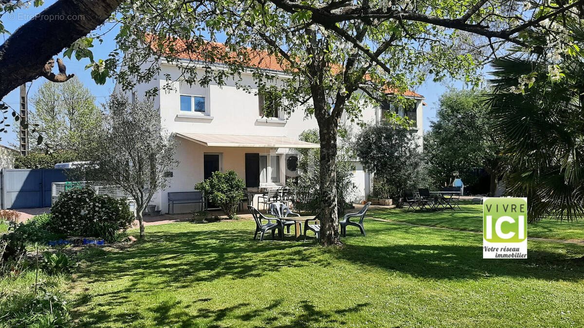 Maison à vendre, 137m², Saint-Julien-de-Concelles