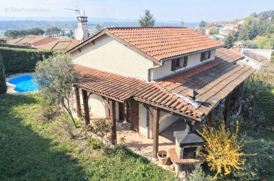 Maison à vendre, 150m², Vourles