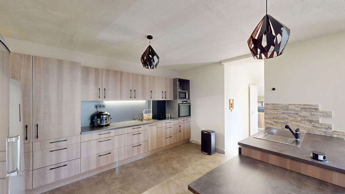 Appartement à vendre, 98m², Oyonnax
