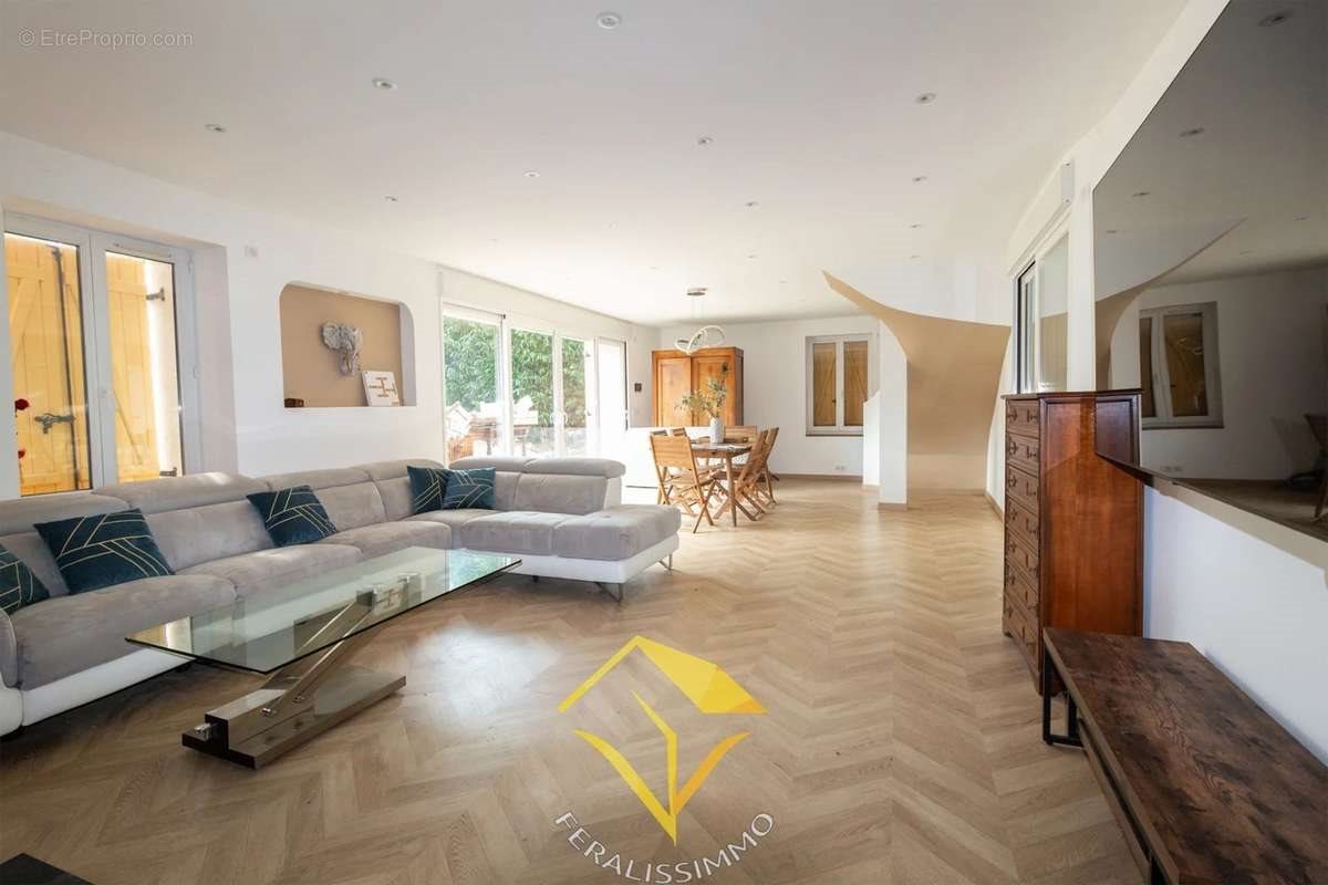 Maison à vendre, 222m², Triel-sur-Seine