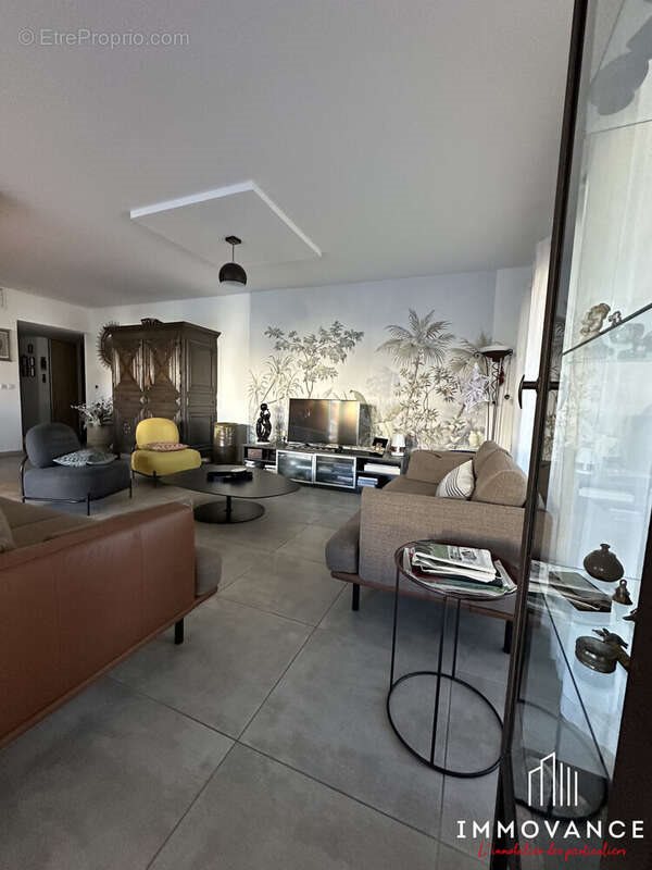 Appartement à vendre, 141m², Alès