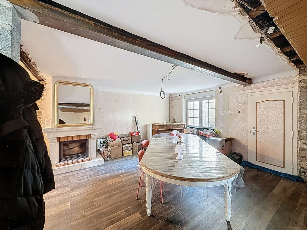 Maison à vendre, 211m², Entrange
