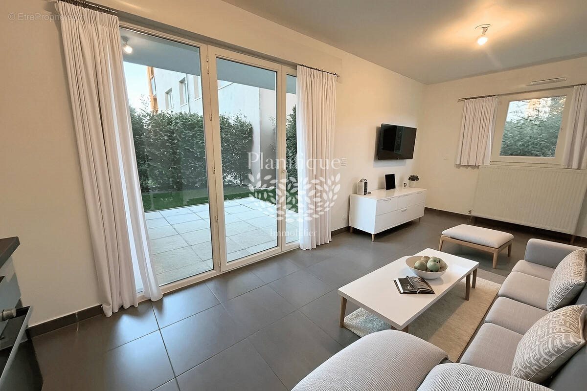 Appartement à vendre, 40m², Cranves-Sales