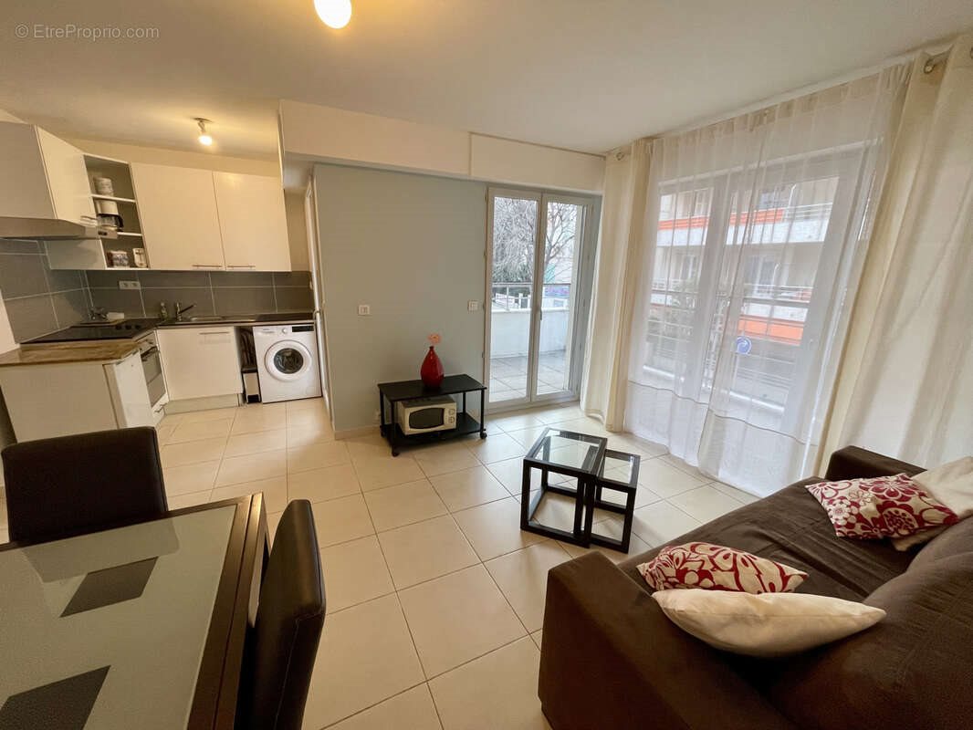 Appartement à vendre, 30m², Antibes