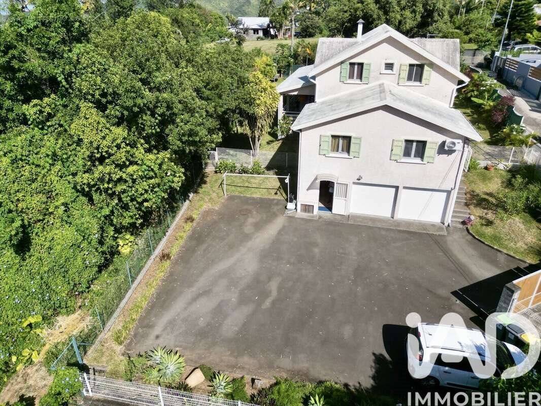 Maison à vendre, 202m², Le Tampon