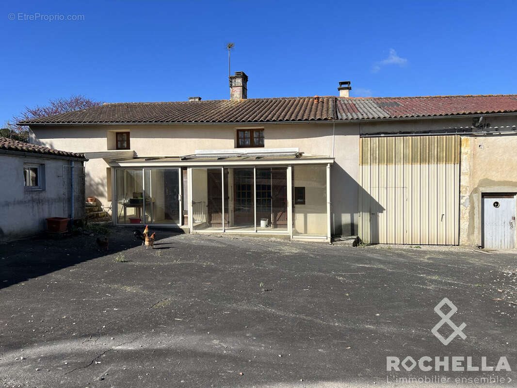 Maison à vendre, 144m², Ternant