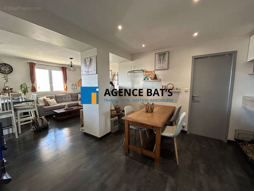Maison à vendre, 62m², Saint-Etienne