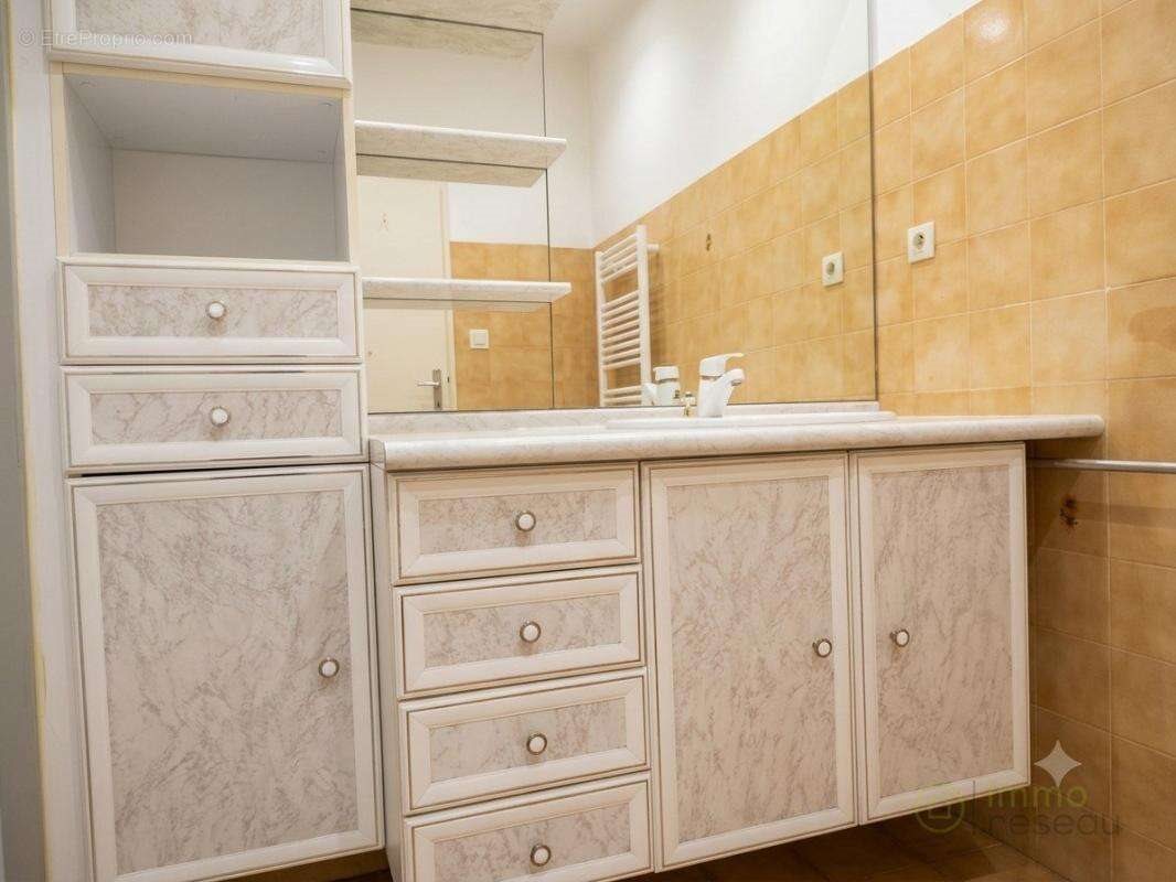 Appartement à vendre, 79m², Ajaccio
