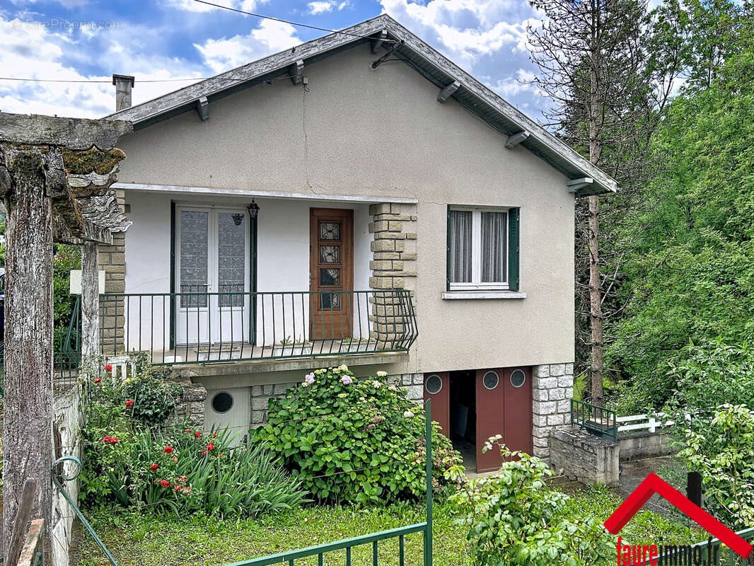 Maison à vendre, 70m², Larche