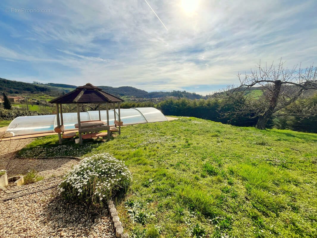 Maison à vendre, 155m², Saint-Pierre-la-Palud