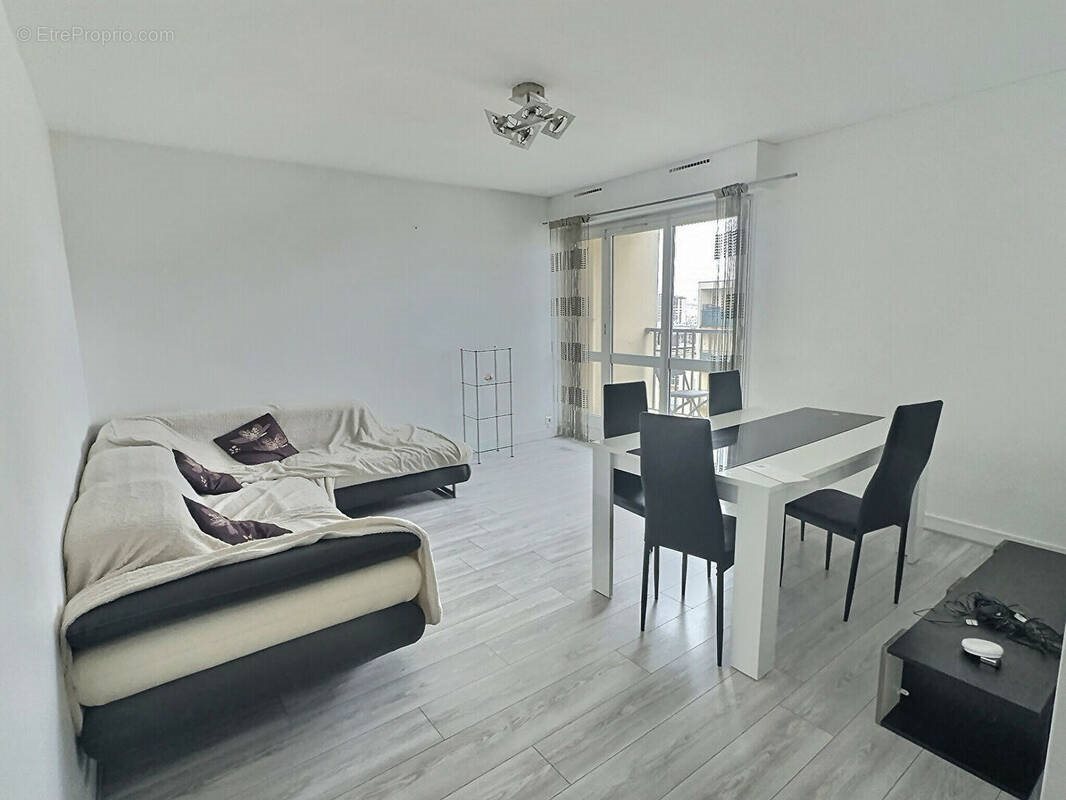 Appartement à vendre, 55m², Ivry-sur-Seine