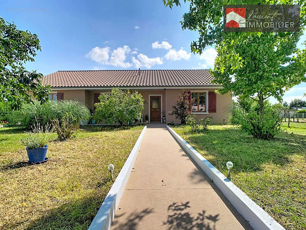 Maison à vendre, 135m², Simandre