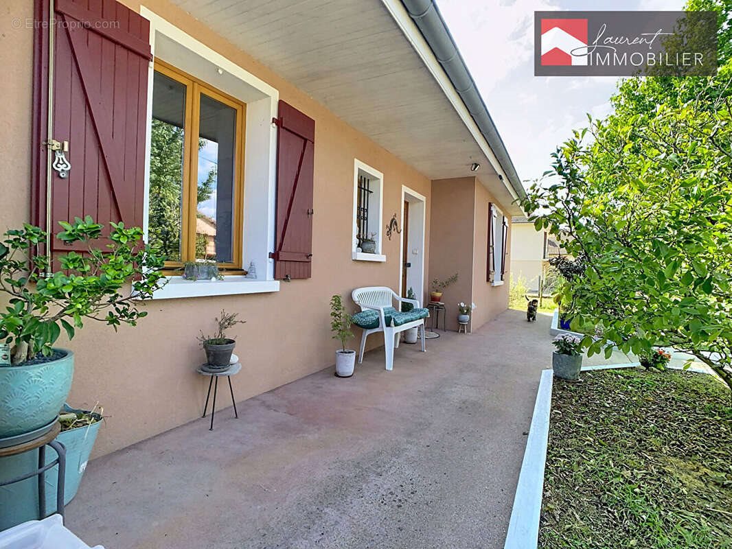 Maison à vendre, 135m², Simandre