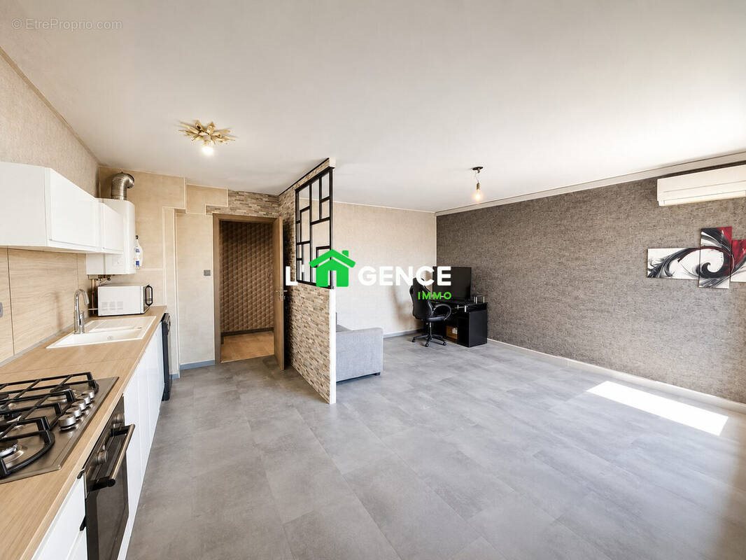 Appartement à vendre, 75m², Fos-sur-Mer