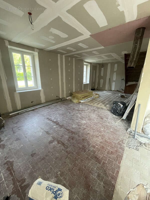 Maison à vendre, 155m², Thauvenay