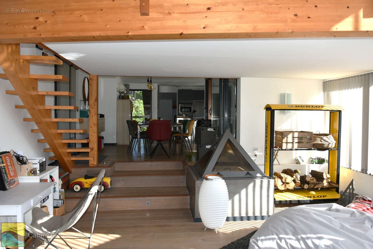 Maison à vendre, 232m², Lacanau
