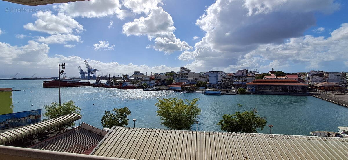 Appartement à vendre, 77m², Pointe-à-Pitre