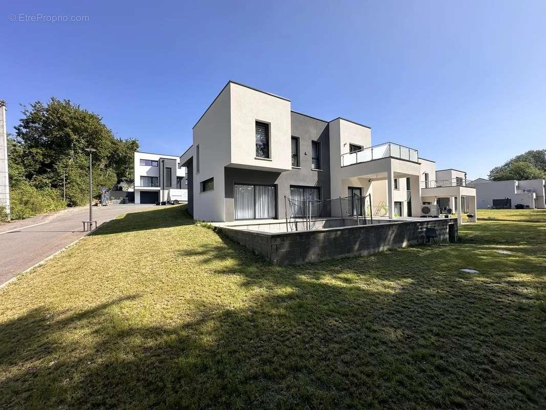 Maison à vendre, 165m², Montoy-Flanville