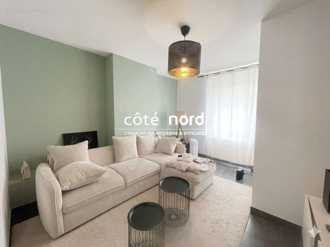 Maison à vendre, 78m², Neuville-Saint-Rémy