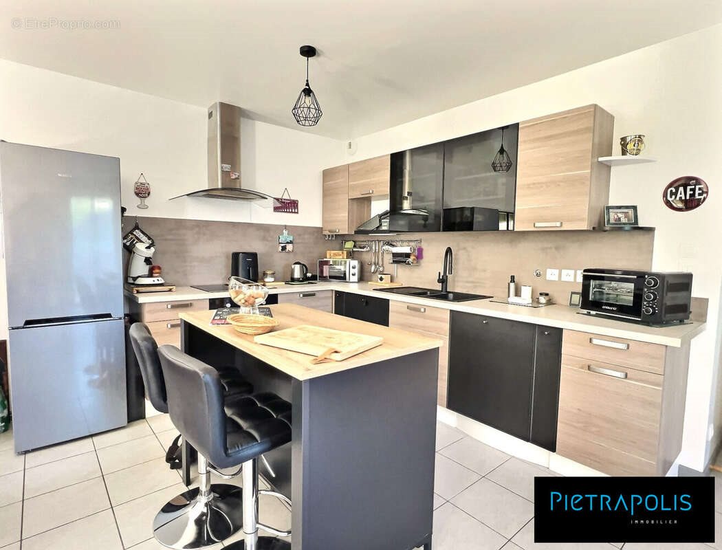 Maison à vendre, 88m², Charnay-lès-Mâcon
