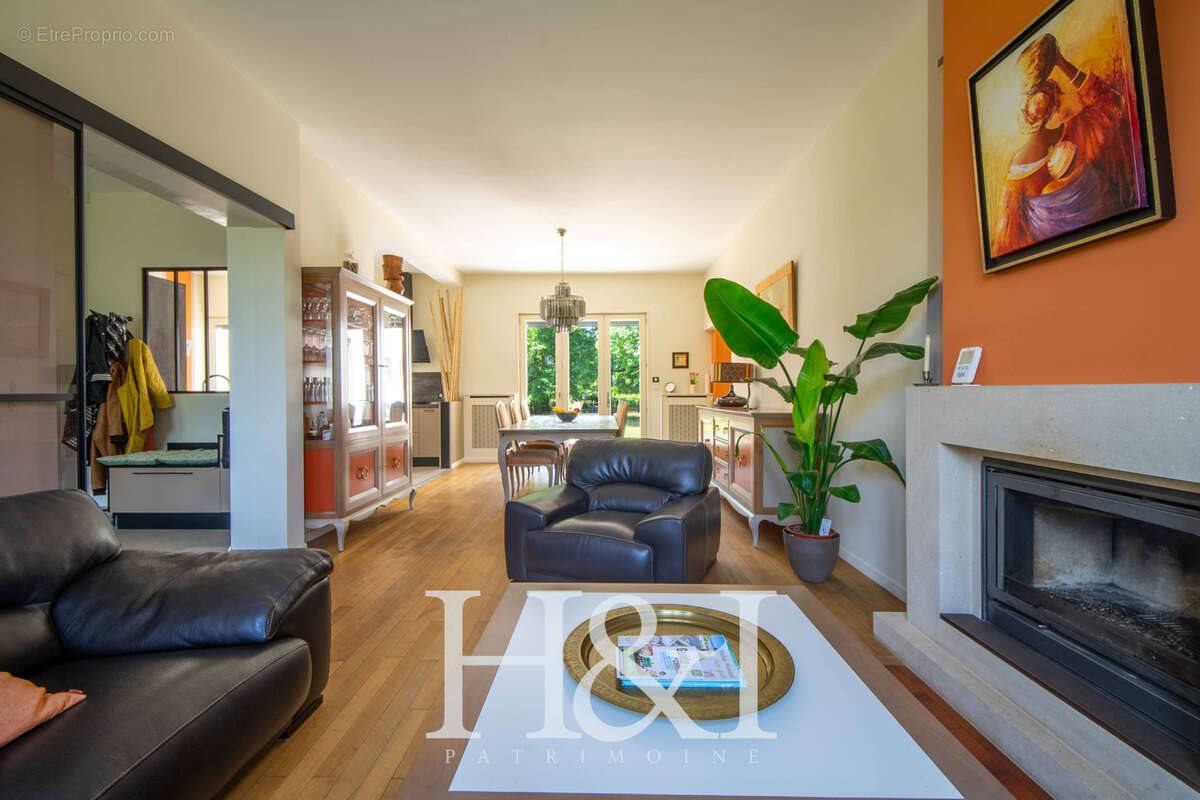 Maison à vendre, 158m², Les Ormes