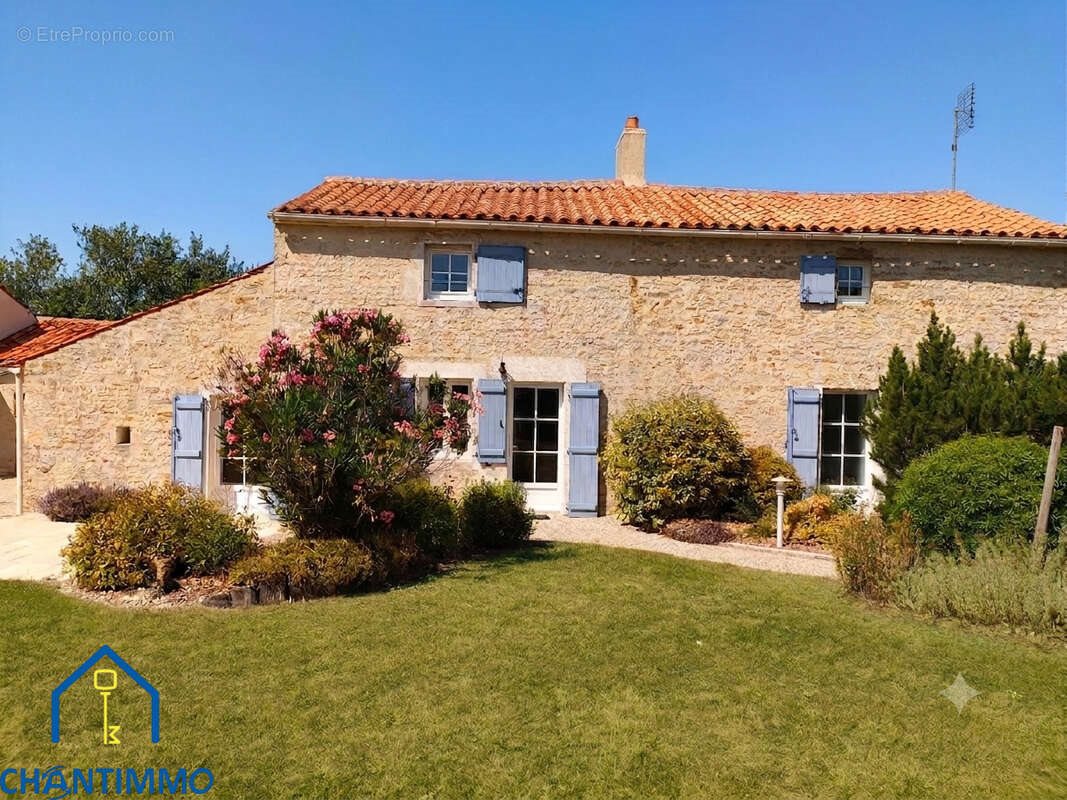 Maison à vendre, 167m², Saint-Jean-d'Hermine