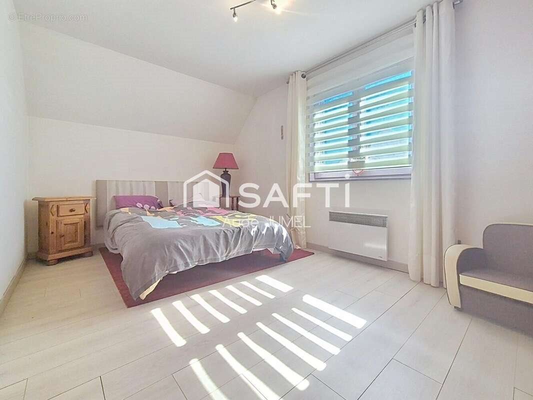 Maison à vendre, 115m², Avelin