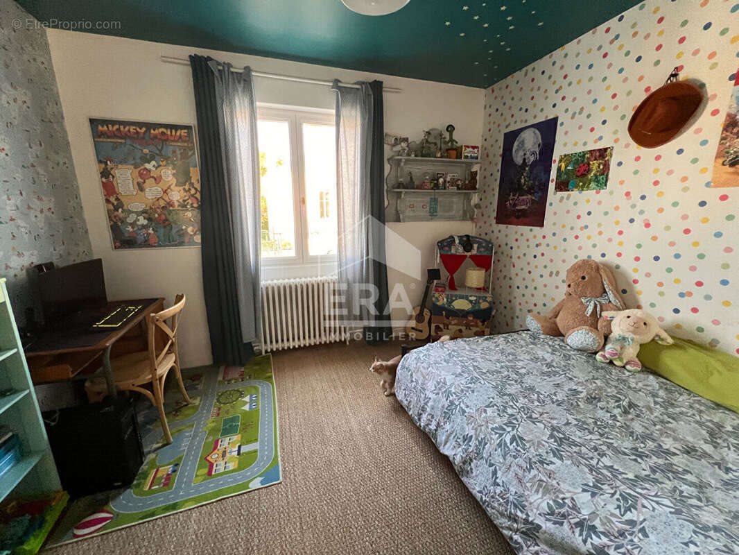 Maison à vendre, 270m², Bourges