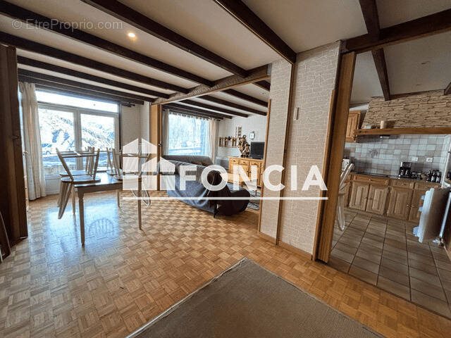 Appartement à vendre, 79m², Allos