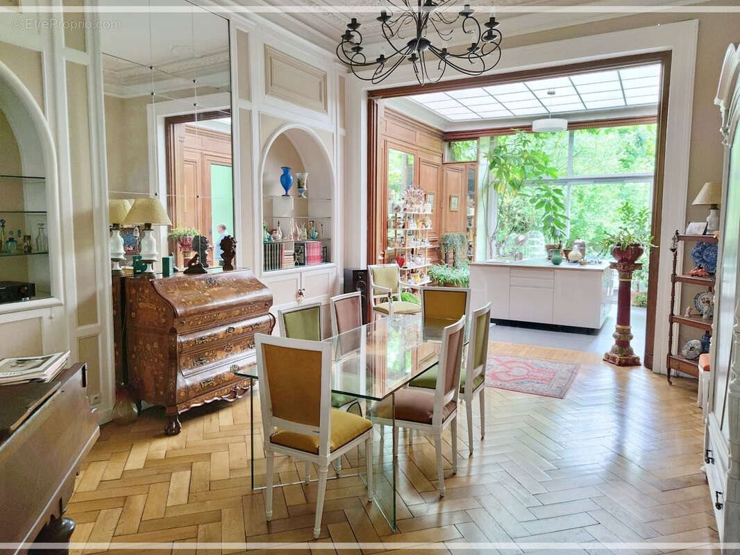 Maison à vendre, 332m², Roubaix
