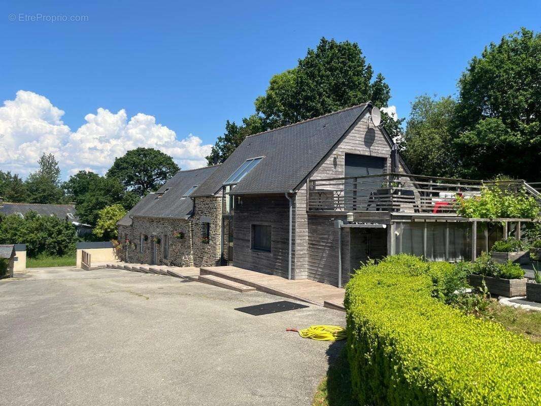 Maison à vendre, 250m², Corlay