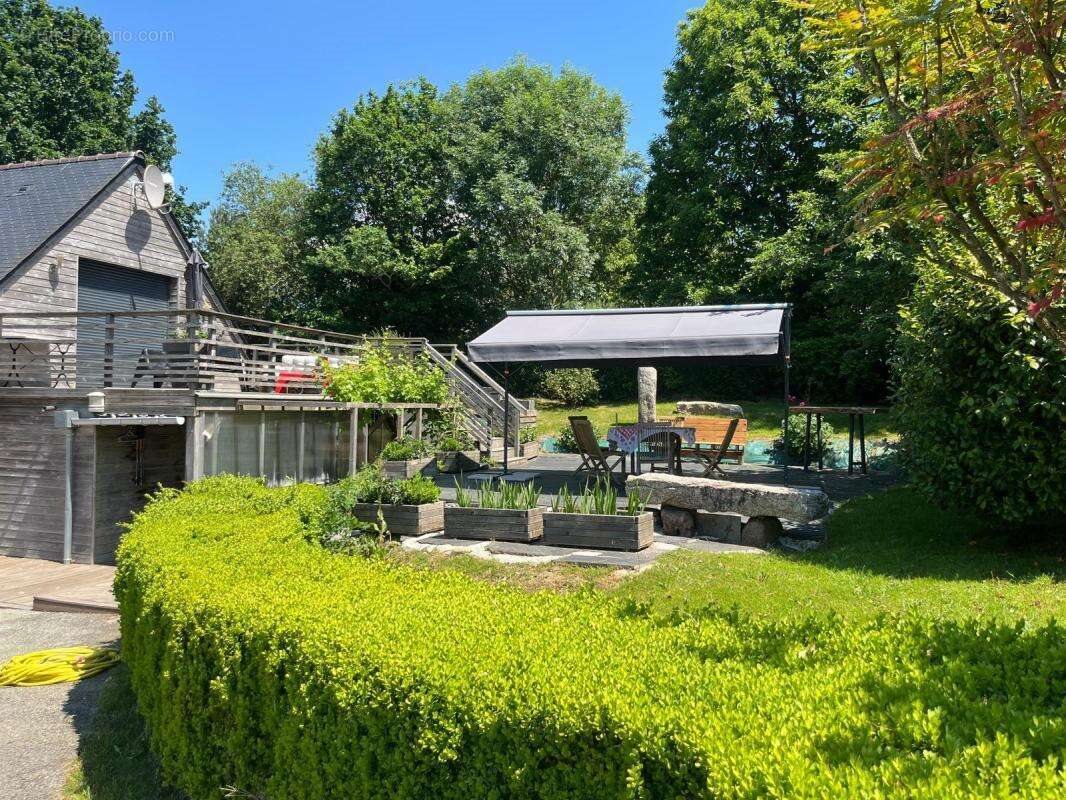 Maison à vendre, 250m², Corlay