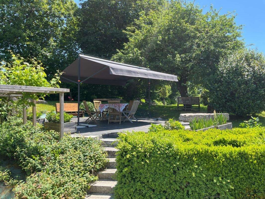 Maison à vendre, 250m², Corlay