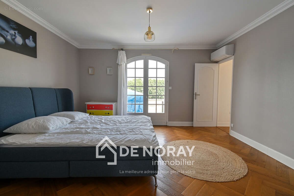 Maison à vendre, 400m², Tours