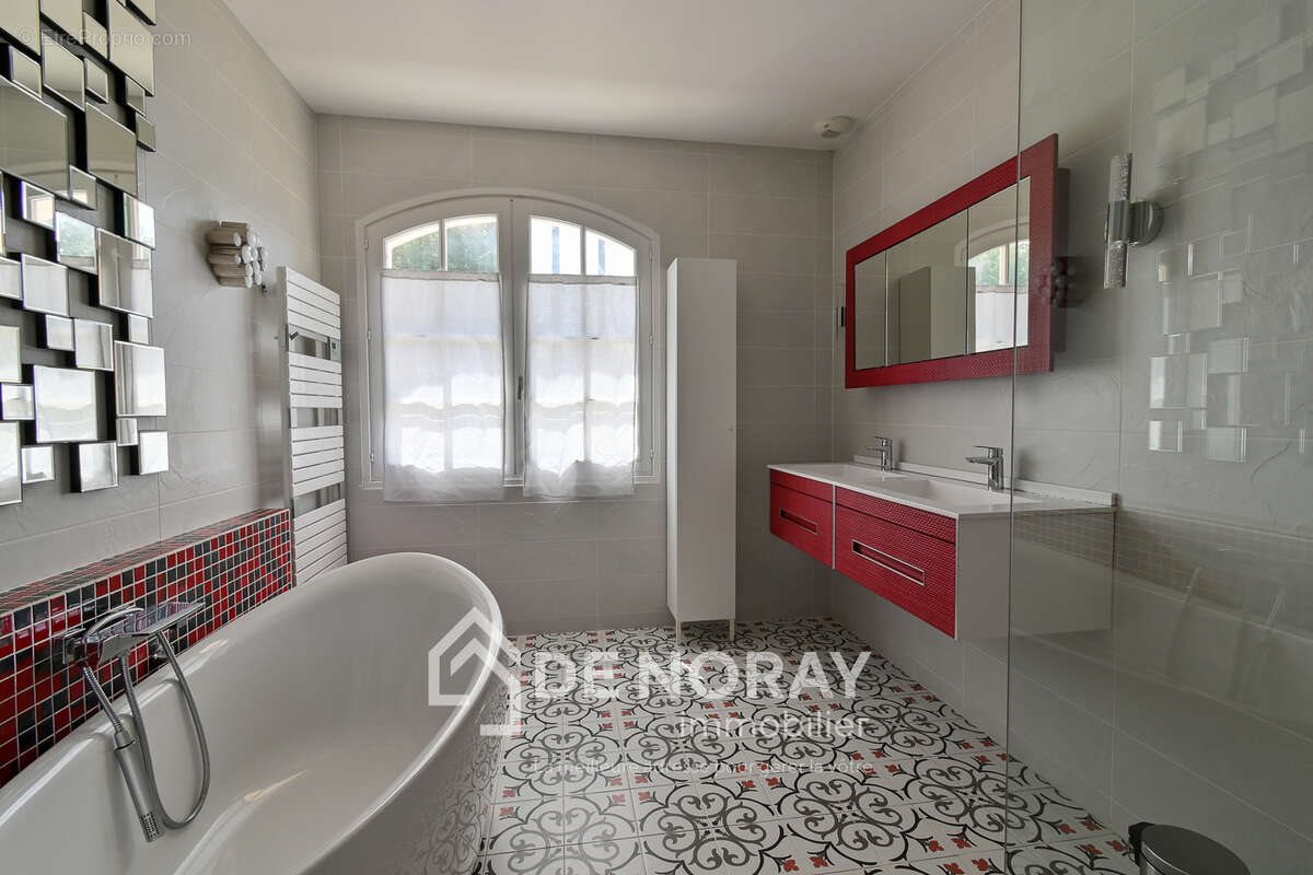 Maison à vendre, 400m², Tours