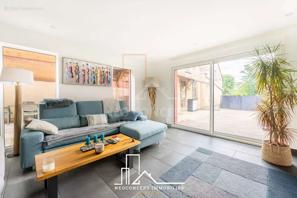 Maison à vendre, 245m², Brumath