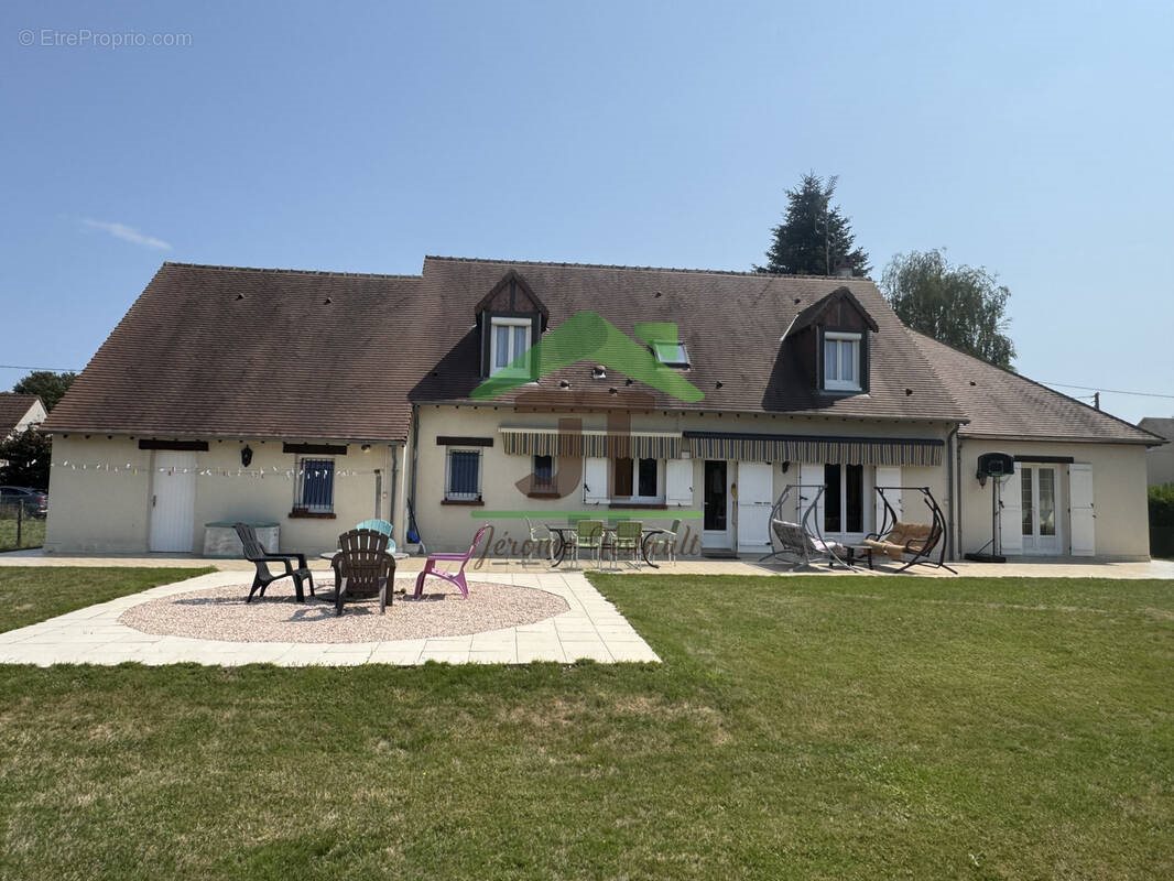 Maison à vendre, 196m², Châteaudun