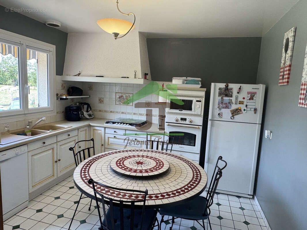 Maison à vendre, 196m², Châteaudun