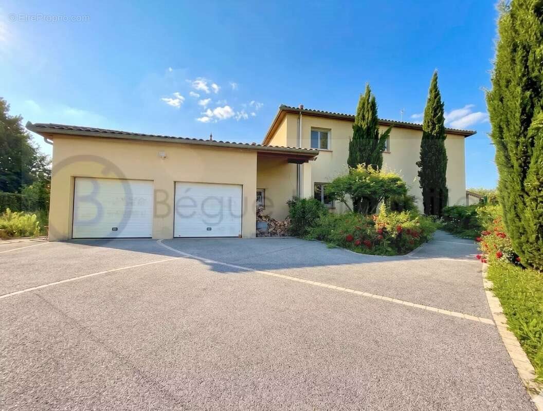 Maison à vendre, 183m², L'Isle-Jourdain