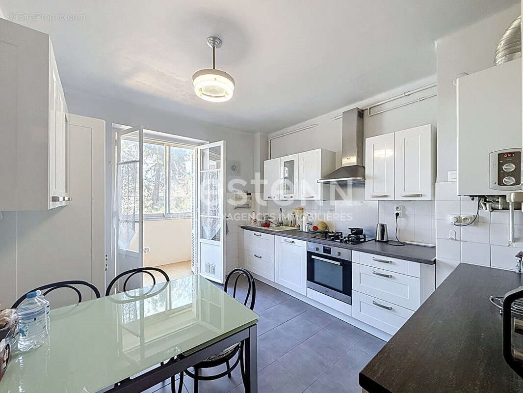 Appartement à vendre, 83m², Ajaccio